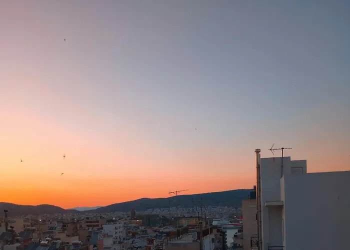Penthouse Close To Piraeus Port